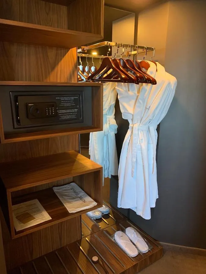 All Seasons Residence Design Hotel - Free Parking ソフィア 5*,