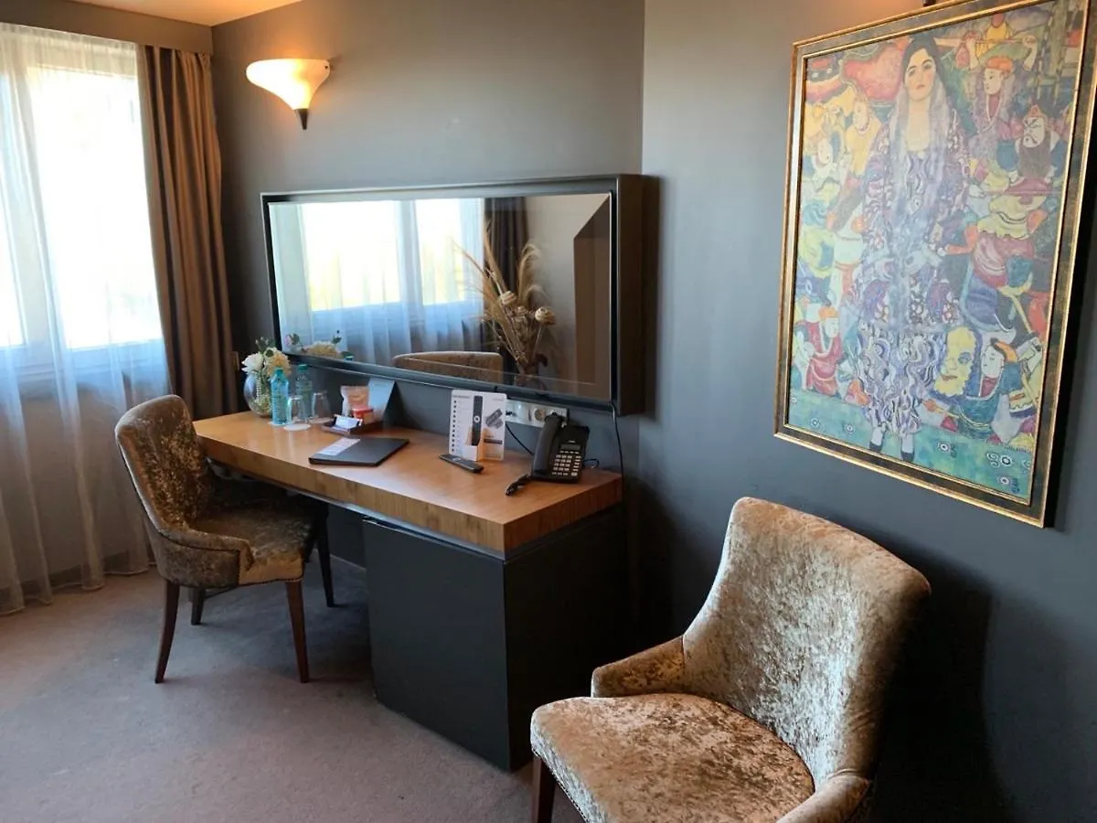 All Seasons Residence Design Hotel - Free Parking ソフィア ブルガリア