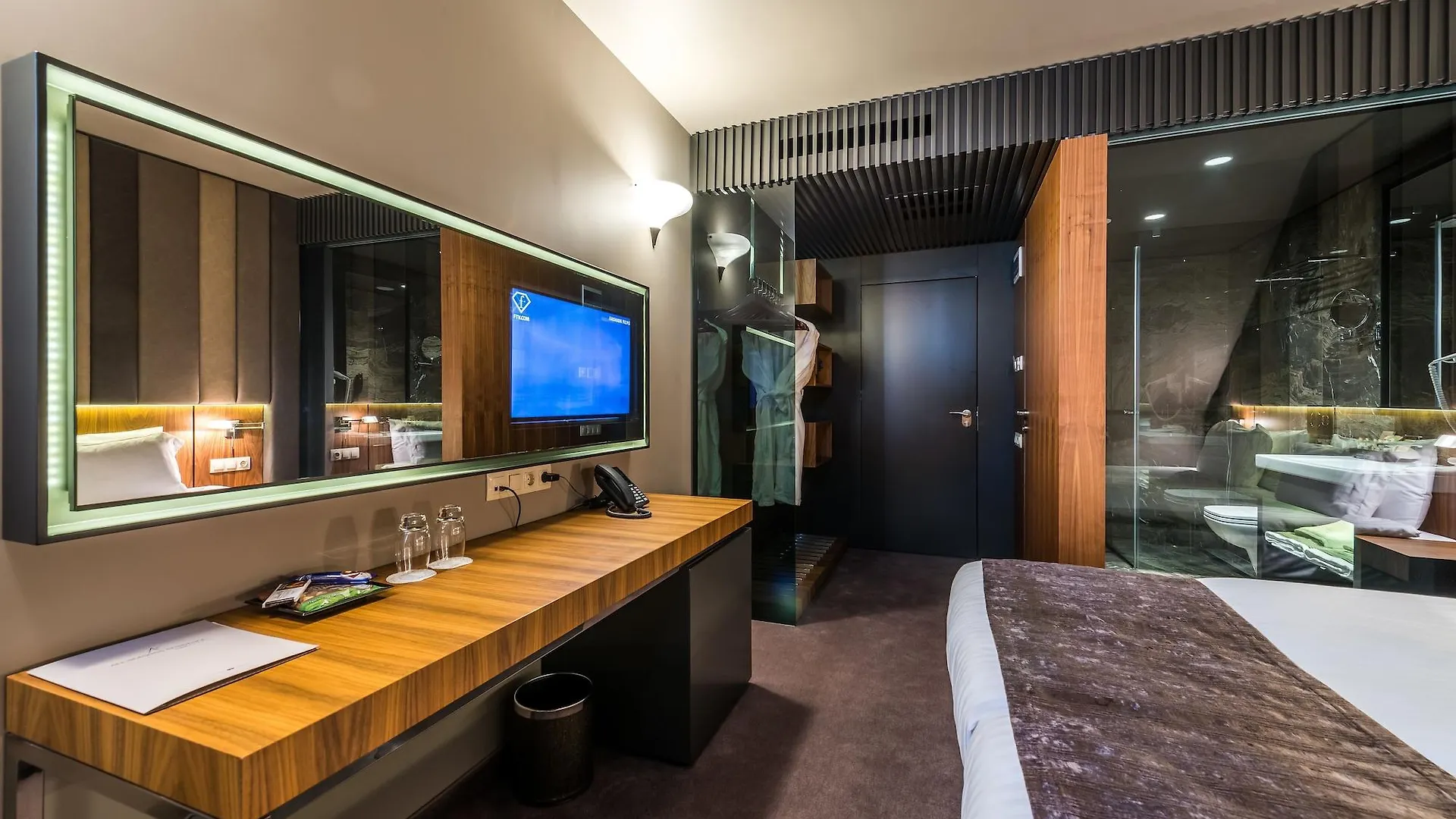 סופיה All Seasons Residence Design Hotel - Free Parking 5*,  בולגריה
