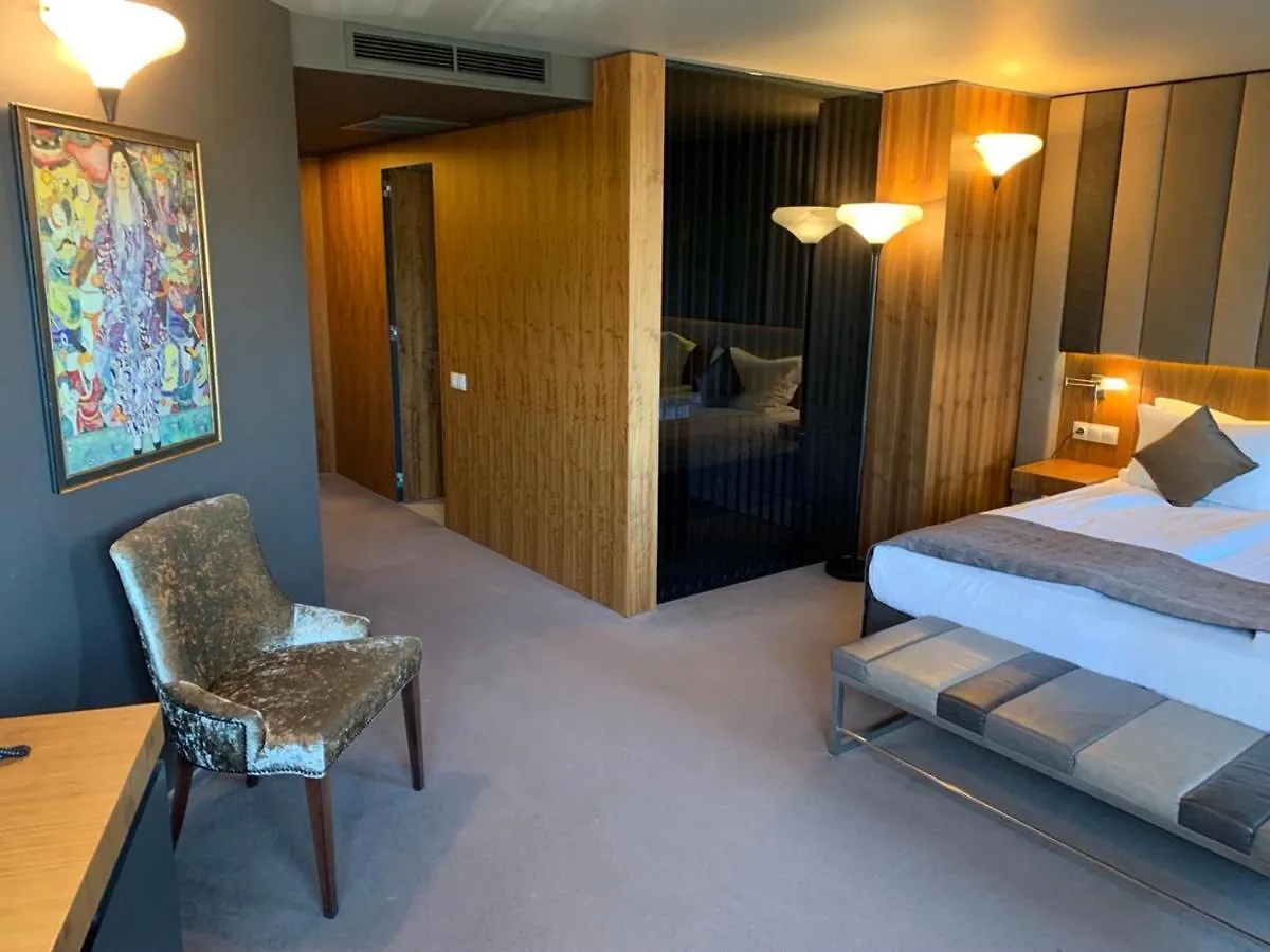 סופיה All Seasons Residence Design Hotel - Free Parking