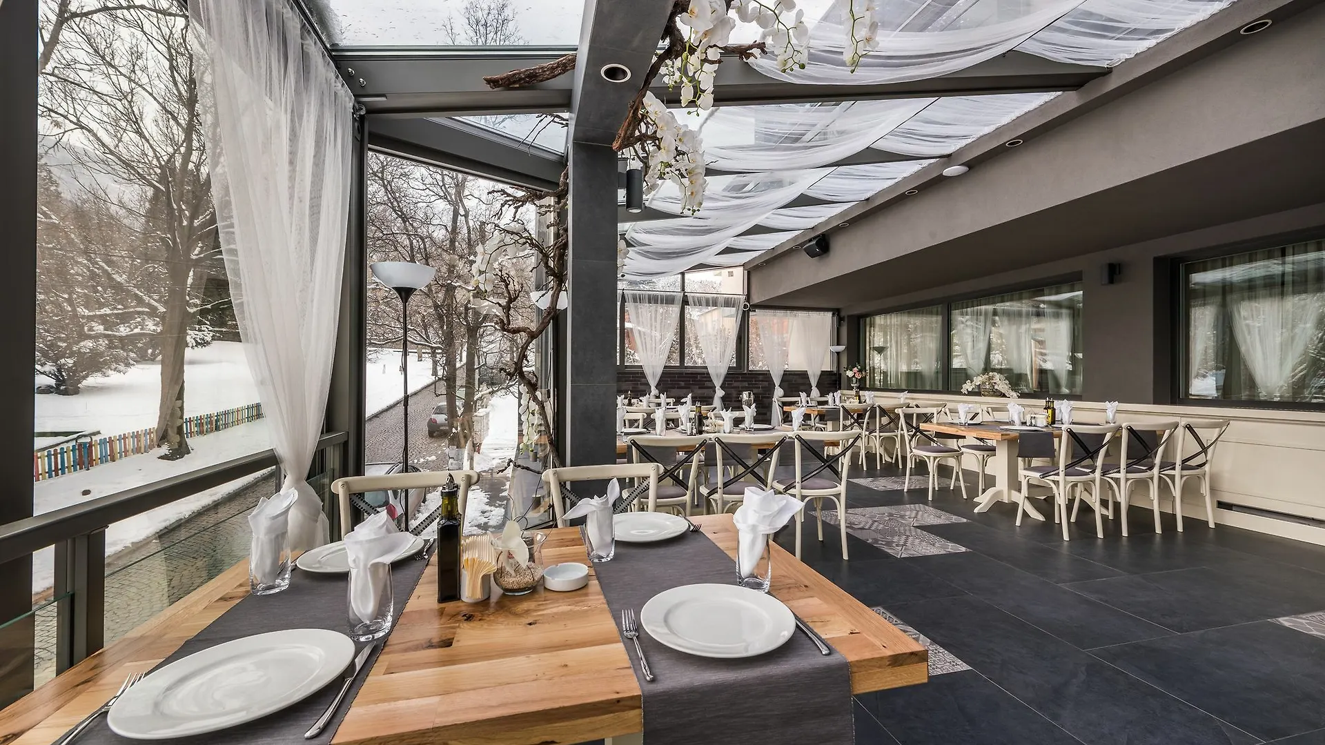 All Seasons Residence Design Hotel - Free Parking ソフィア 5*,  ブルガリア