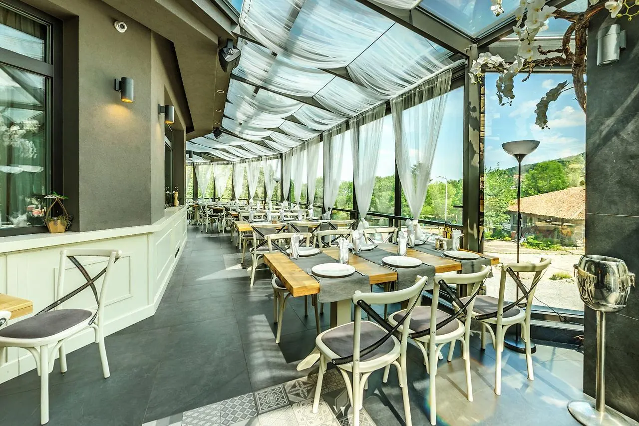 *****  All Seasons Residence Design Hotel - Free Parking Sofía Bulgaria